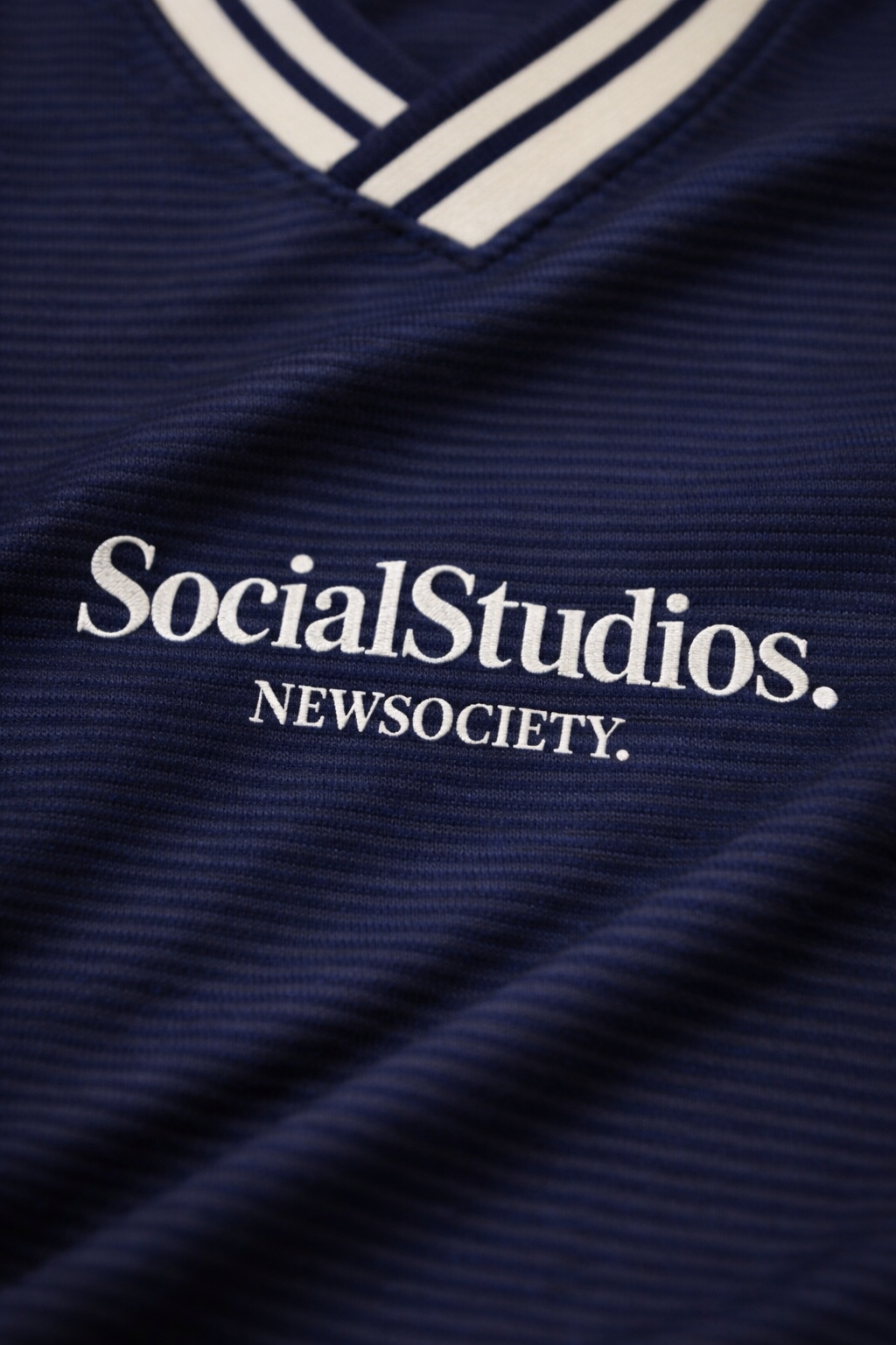 Social Studios Club Long Sleeve – Navy