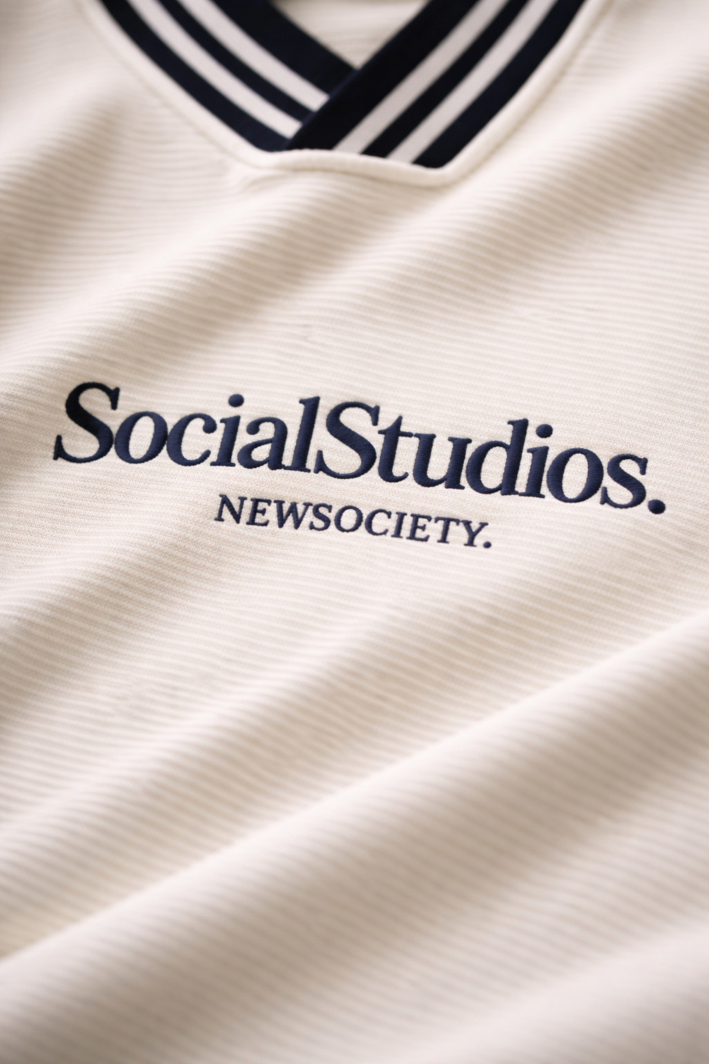 Social Studios Club Short Sleeve – Off White